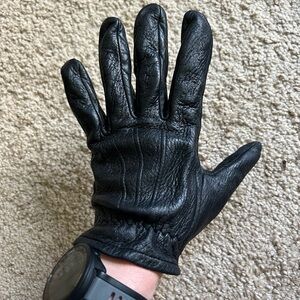 Women’s Black Leather Gloves